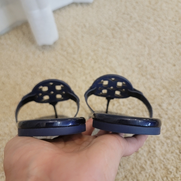 Tory Burch Miller Soft Patent Leather Sandals Metallic Navy Size 10.5 - Picture 9 of 17